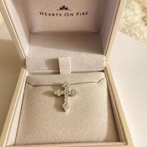 HEARTS ON FIRE Divine Byzantine Cross Pendant